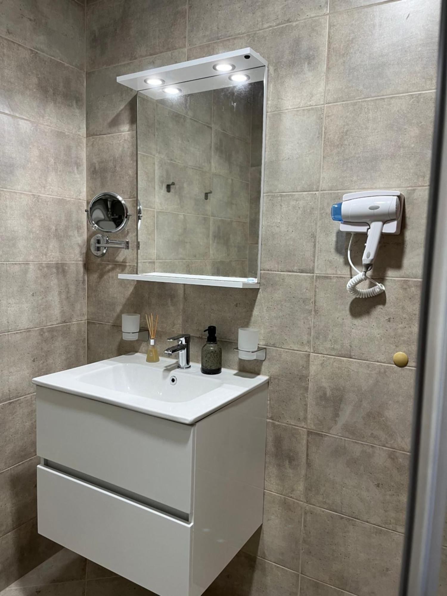 Golf Coast Boutique Studio With Sea View Topola Eksteriør billede